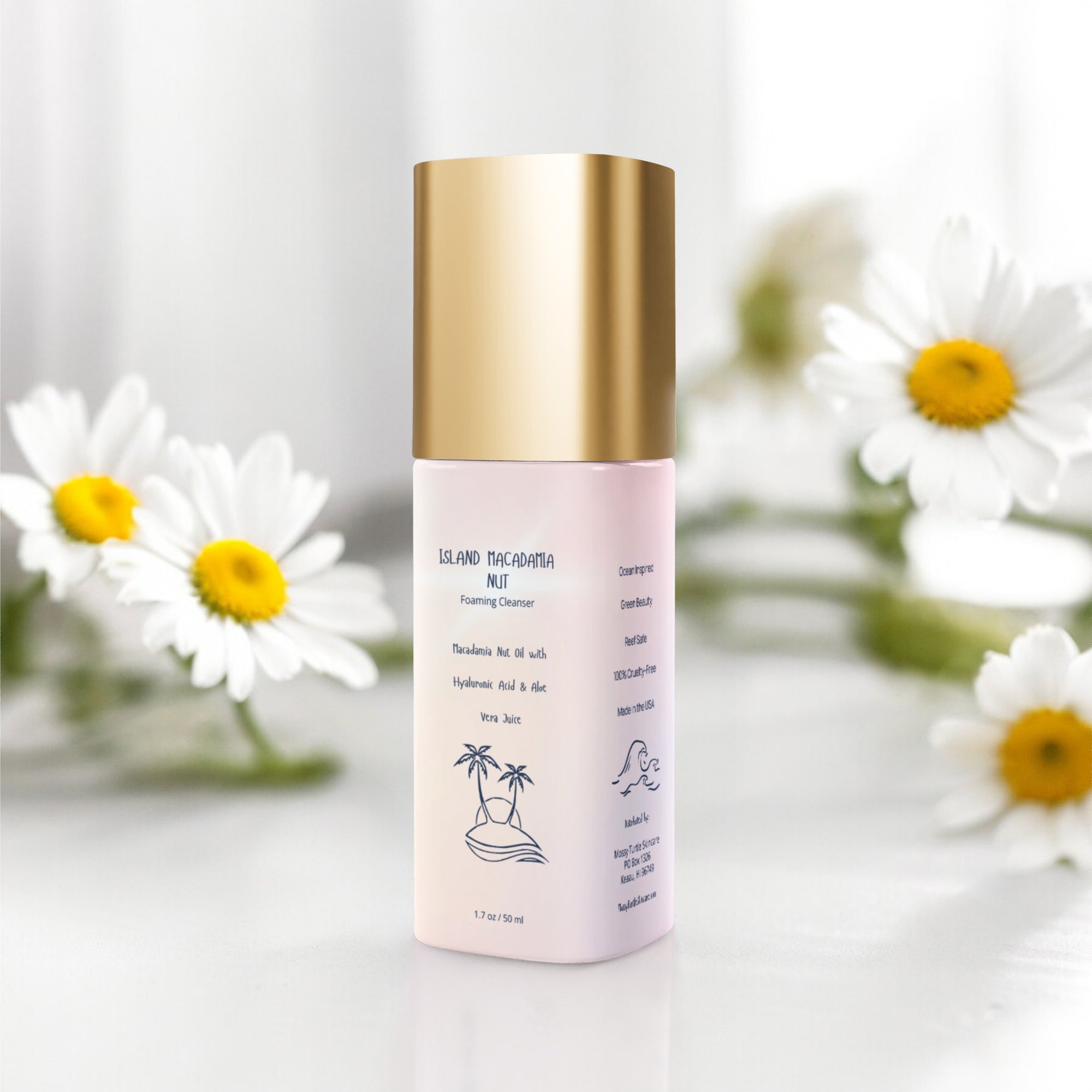 Island Macadamia Nut Foaming Cleanser