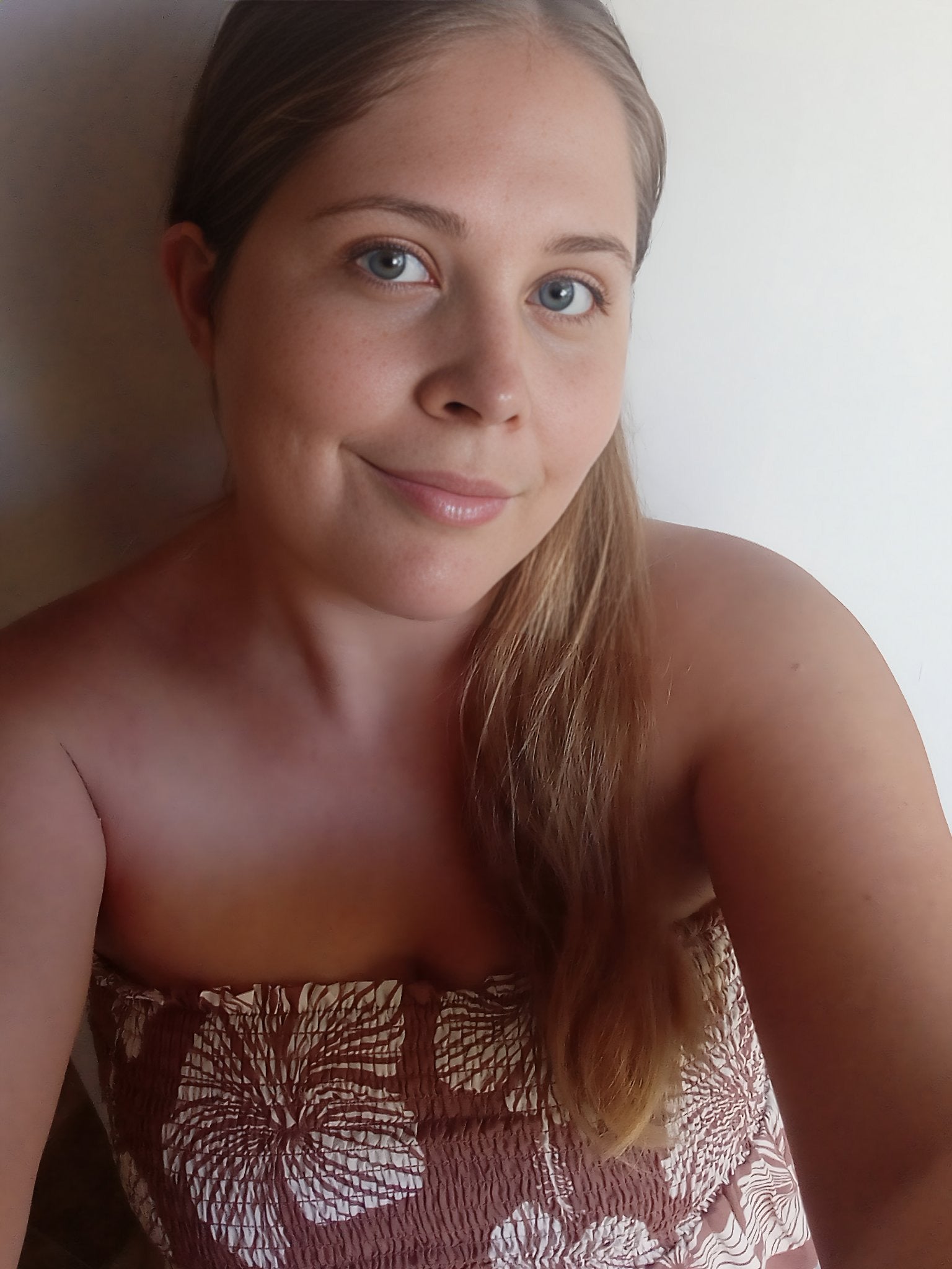 Portrait of Mossy Turtle Skincare founder Jenna