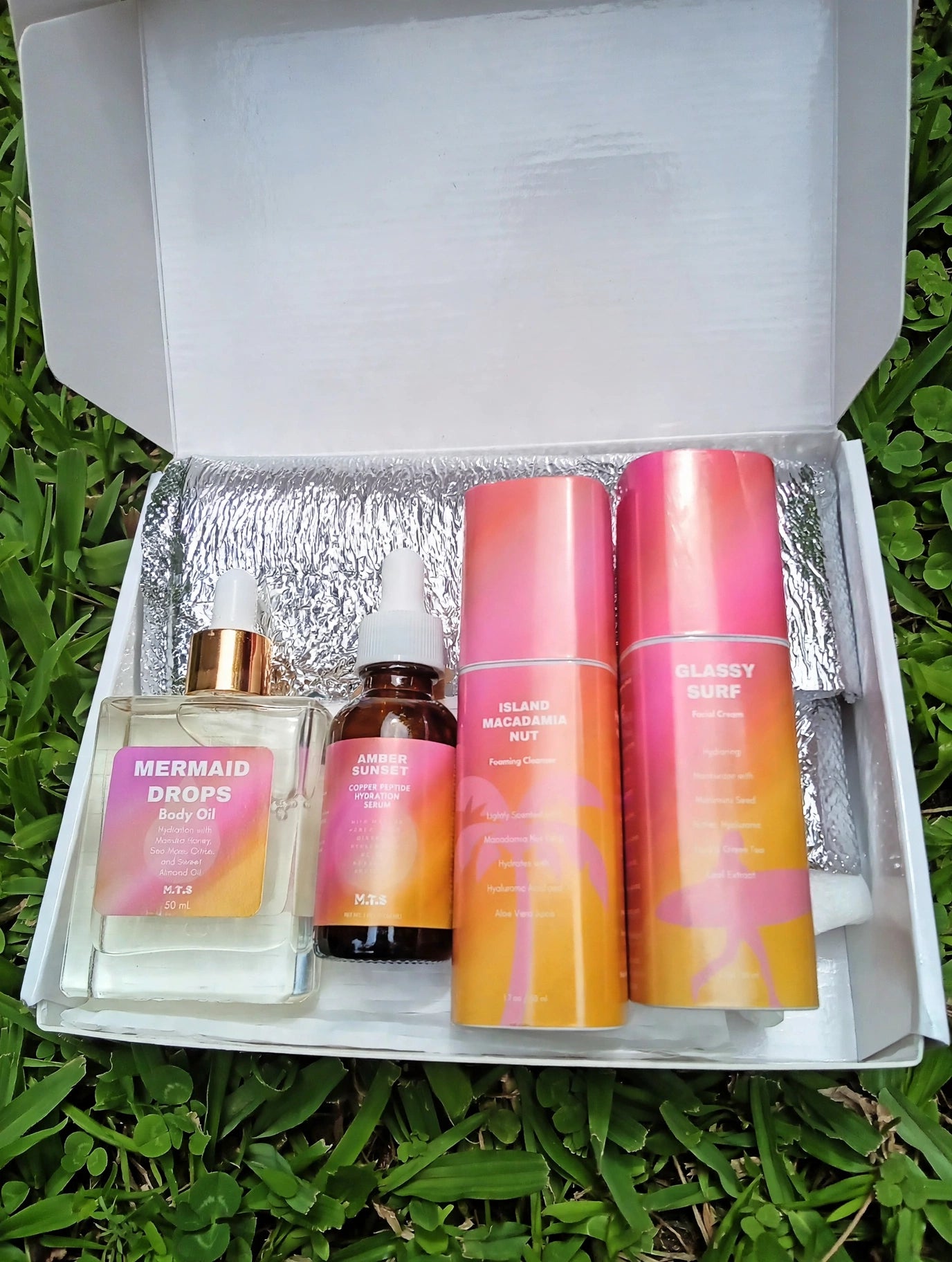Mossy Turtle Skincare Hydration Method Set with four products in a white presentation box